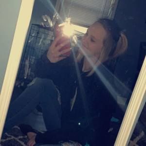 Meet your Posher, Abi